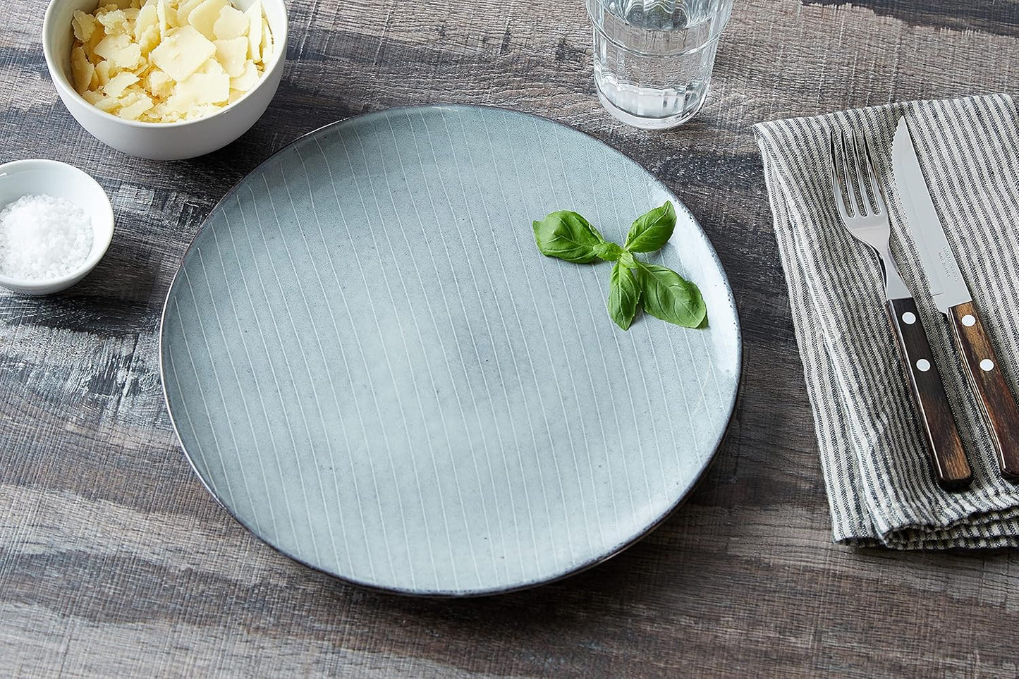 Piatto liscio Soft Blue, Gres smaltato reattivo Ø26 x H2,5 cm Broste